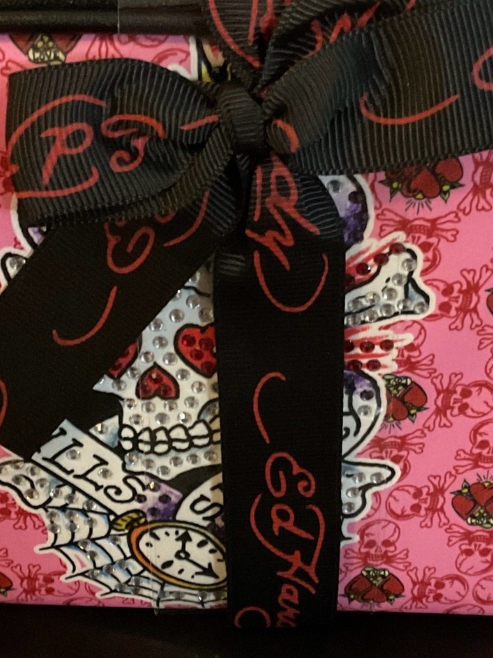 Ed Hardy Hot Pink Skull & Rose Cosmetic Pouch Set - Picture 2 of 7